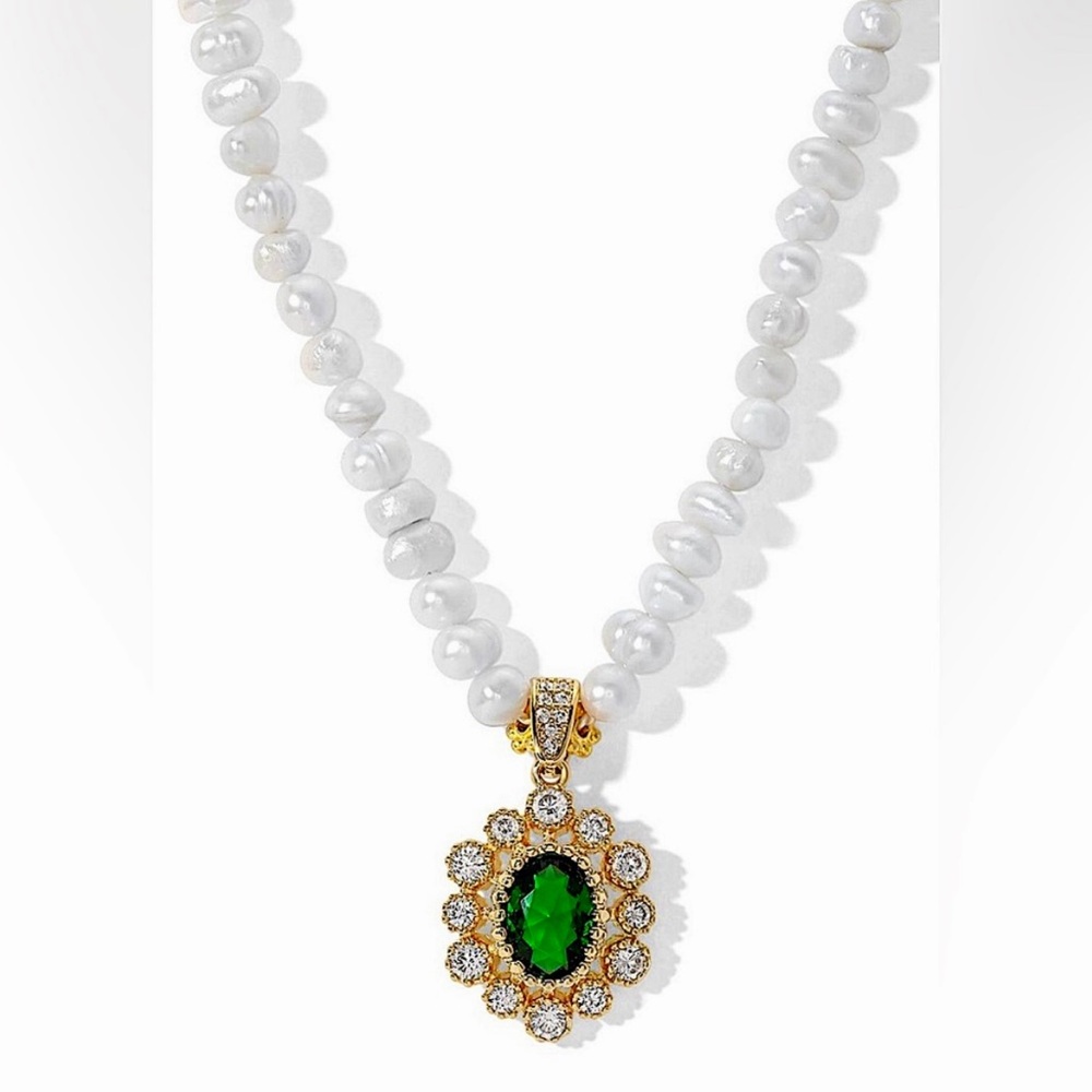 Vanessa Mooney Green Gem and Gold Amelia Necklace